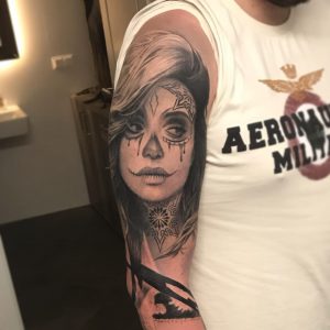 Oesterreichischer Taetowierer